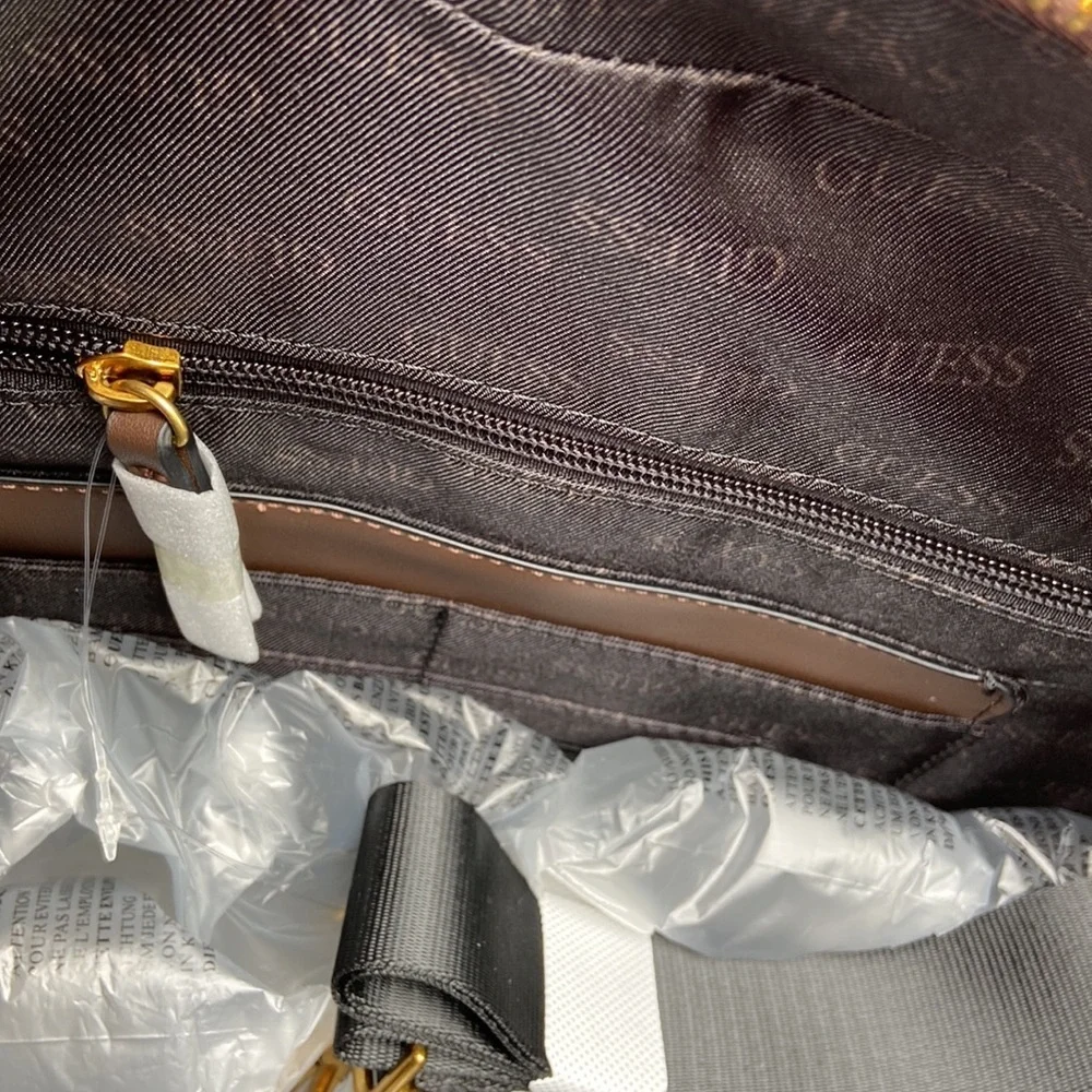 New GUESS Vezzola Logo Briefcase